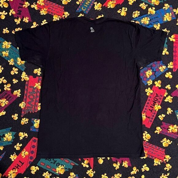 ‘15 October’s Very Own Halloween Glow In The Dark Graphic Tee Shirt / Size L - Picture 2 of 5